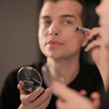 men makeup